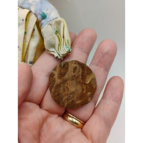 ANTIQUE VTG WOOD CARVED FOLK ART DOLL PRIMITIVE 6" - Picture 6 of 16